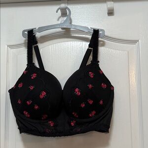 Lane Bryant cacique Longline boost balconette bra SZ 38DDD black with pink roses